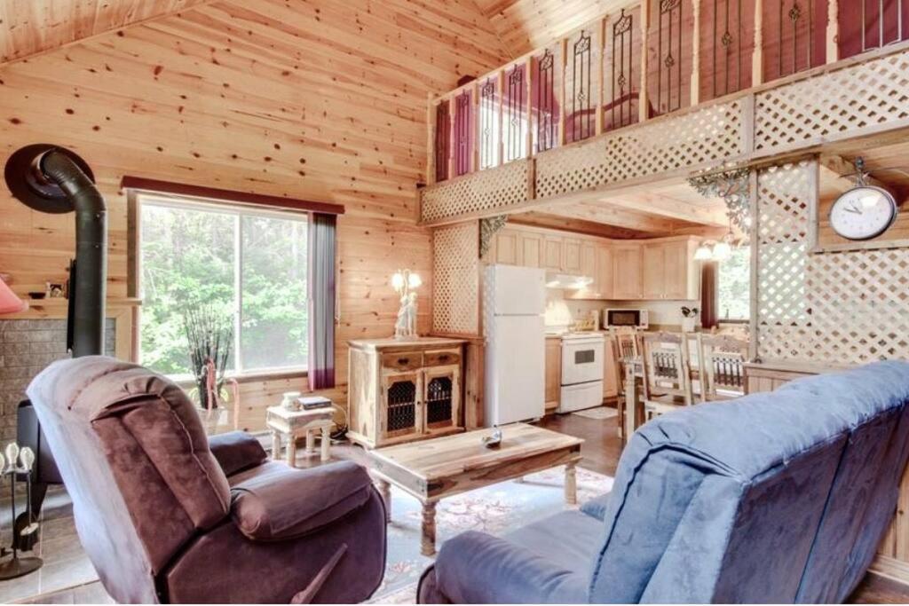 Chalet Riviere - Bord De Riviere - Romantique サン・タレクシ・デ・モン エクステリア 写真