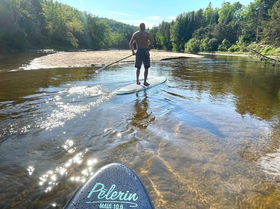 Chalet Riviere - Bord De Riviere - Romantique サン・タレクシ・デ・モン エクステリア 写真